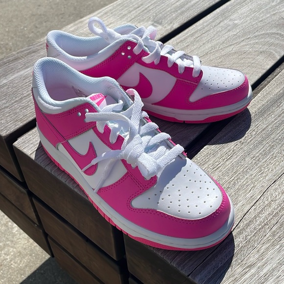 Nike dunk GS 5Y convert to women 6 fb9109-102 in box - Picture 1 of 9